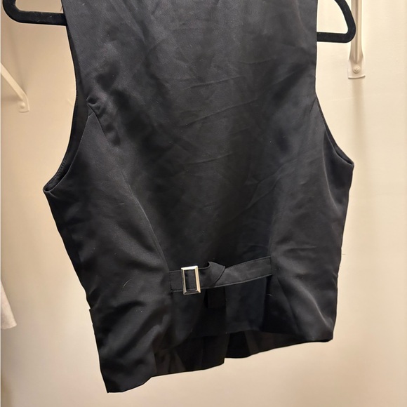 NWT Fashion Nova Black Belted Sleeveless Vest Top - Picture 6 of 7
